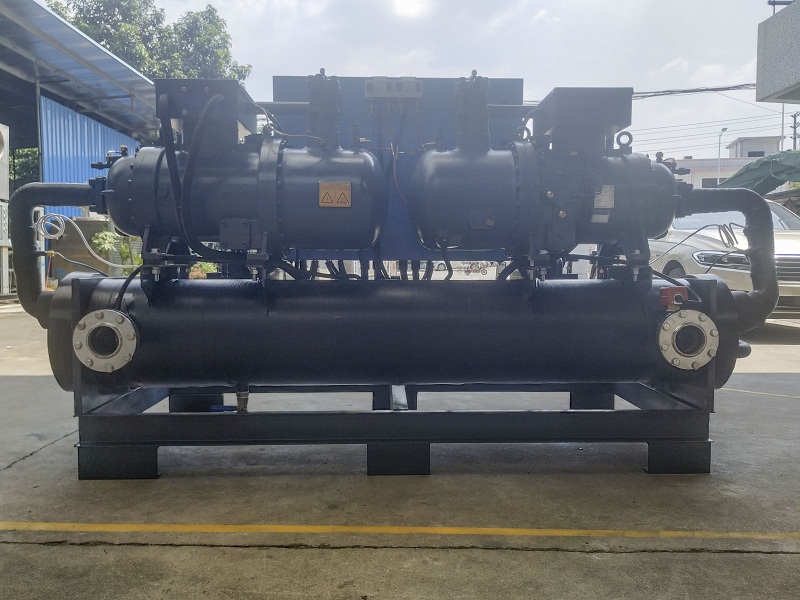 水冷式工業冷水機